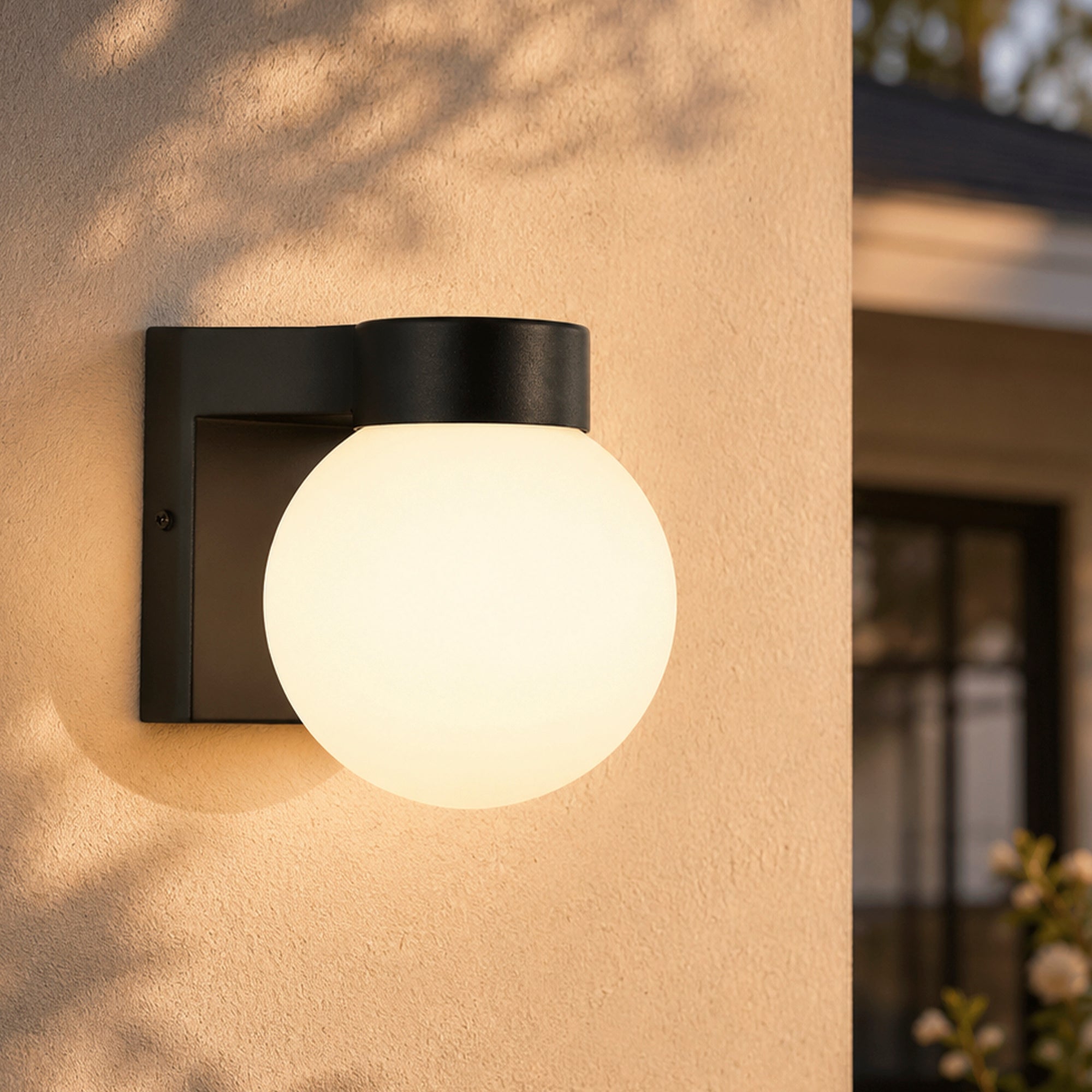 7" Modern Outdoor Wall Light with Frosted Globe, Black